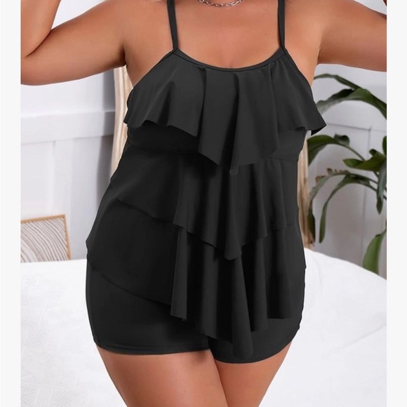 b2prity Tankini with Boy shorts Black Ruffle NWT 18 Plus Retails At $40 - Picture 4 of 6